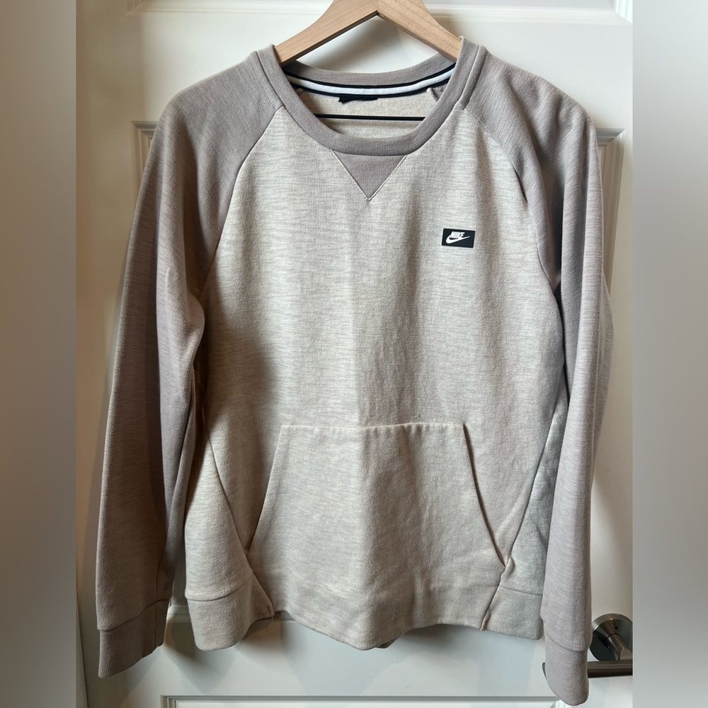 Nike crew neck sweater